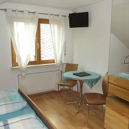 Weingut & Gaestehaus Kaufmann-schneider Hotel Erden