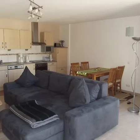 Hotel Weingut & Gaestehaus Kaufmann-schneider 3*